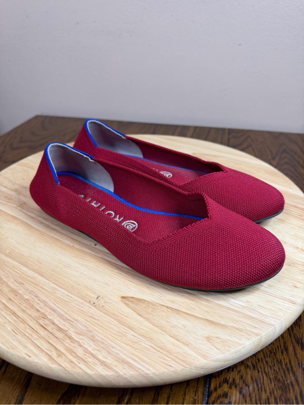 Rothy’s women’s round toe shoes